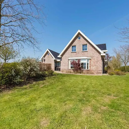 Countryside Farmhouse In With Terrace Garden Vakantiehuis *