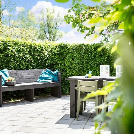 Countryside Farmhouse In With Terrace Garden Vakantiehuis