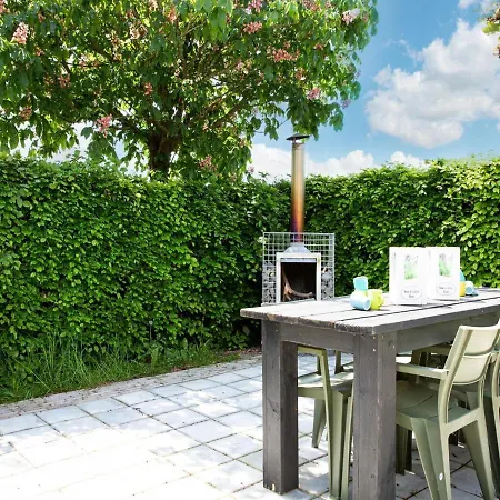 Vakantiehuis Countryside Farmhouse In With Terrace Garden